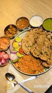 Make A Thali Of Your Choice