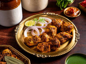 Chicken Achari Tikka Roll