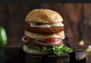 Crumbed Veg Jumbo Burger