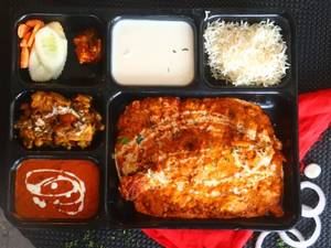 Deluxe Non Veg Thali
