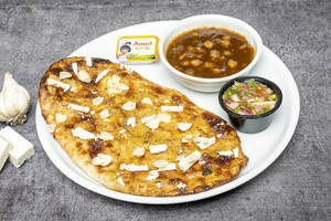 Paneer Garlic Kulcha Spl.