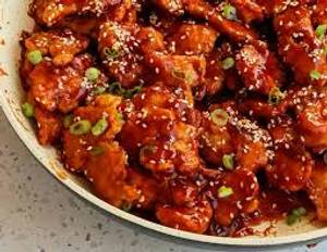 CRACKLING CHICKEN WITH SESAME SEEDS