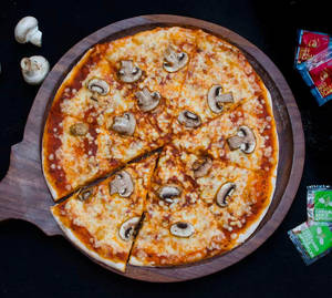 Mushroom Pizza Medium