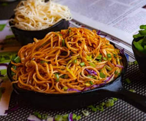 Special Veg Chowmein
