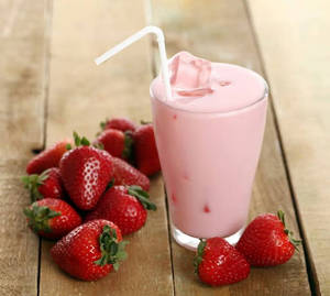 Strawberry Lassi
