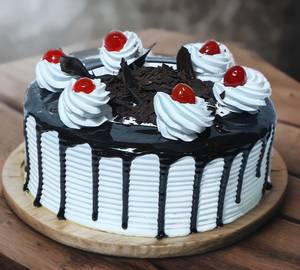 Black Forest Cake (600 gms)