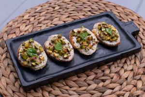 Turkish Crostini