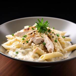 PENNE AL FREDO CHICKEN