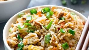 CHICKEN GINGER CAPSICUM FRIED RICE