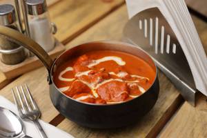 CHICKEN BUTTER MASALA BONELESS