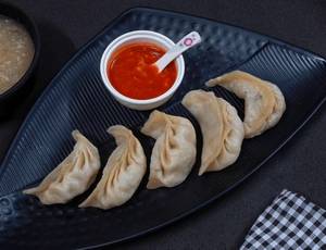 Chicken momos [steamed 5pcs]
