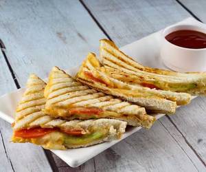 Plain Cheese Grilled Sandwich