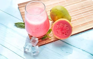 Chilli Guava Lemonade
