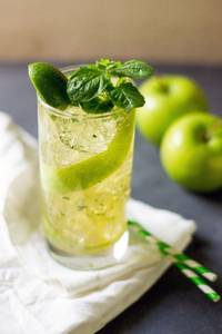 Green Apple Mojito