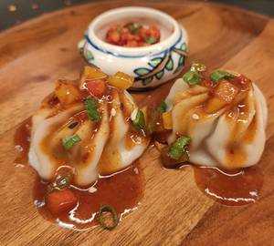 Chilly mutton momo