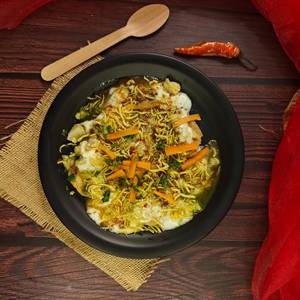 Dahi Papdi Chaat [Serves 1]