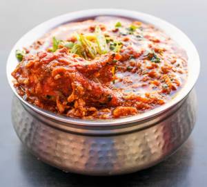 Keema Chicken+4 Roti+Pyaaz+Chutney