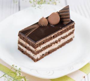 COD Cake Of The Day Pastry 