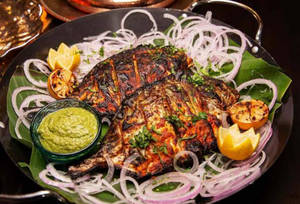 Pomfret Tandoori (2pc)