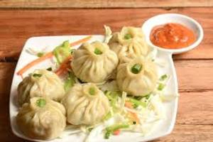 Veg Steamed Momos ( 8 Pieces )