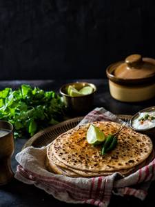 2 Paneer Paratha with Curd and Pickle