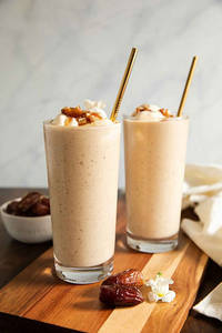Dates Milk Shake