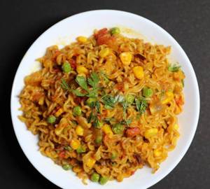Veg maggi                                                                                                      