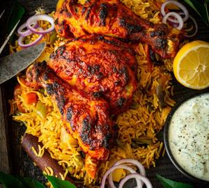 Chicken Tandoori Biryani With Raita And Salan ( Bestseller )