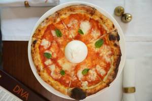 Pizza Burrata