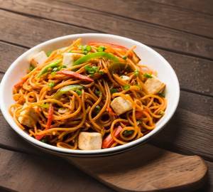 Paneer noodles