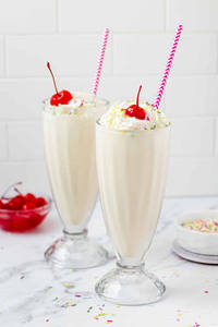 Vanilla Milk Shake