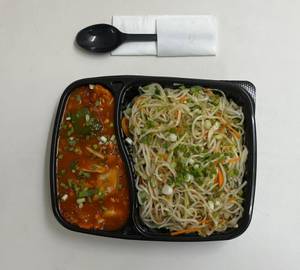Veg Soft Noodles With Veg Manchurian Gravy Combo