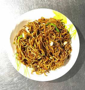 Fung Mei Mein Chicken