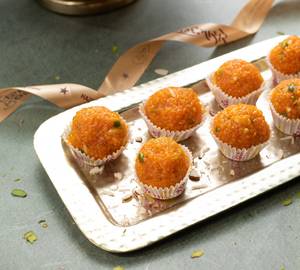 Navratna Mewa Motichoor Laddu