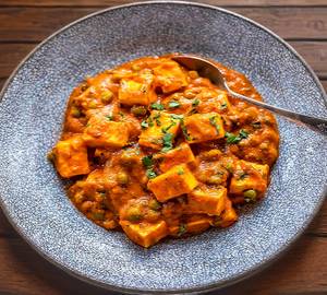 Matar paneer     