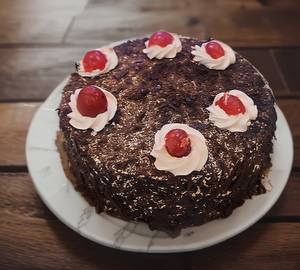 Black Forest Cake (500 gms)