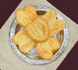 Little heart biscuit