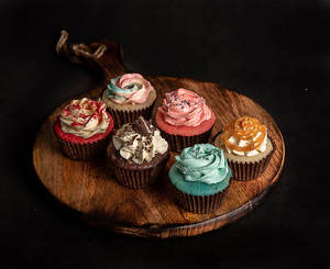 Assorted Cupcakes Box