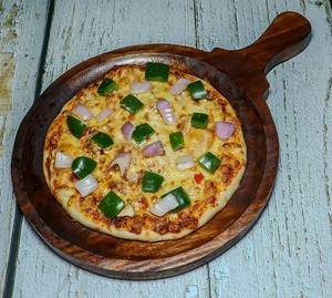 Capsicum Onion Pizza