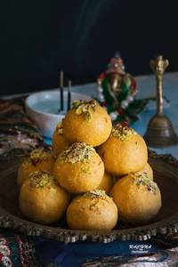 Besan Laddu    
