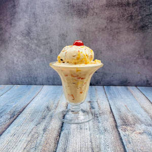 Fruit Salad With Mango Ice Cream
