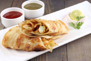 Paneer Makhani Roll