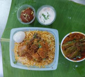 Chicken Dum Biryani With Brinjal Curry