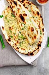 Stuff Cheese Garlic Naan
