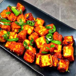 Chilli Pepper Coated Paneer 