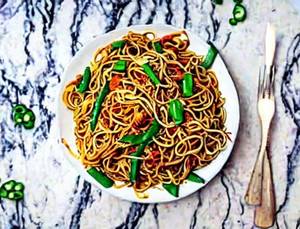 Chicken Chilli Noodles