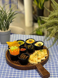 Hummus Platter