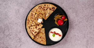 2 Aloo Pyaz Paratha