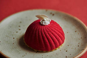 Exotic Strawberry Vault