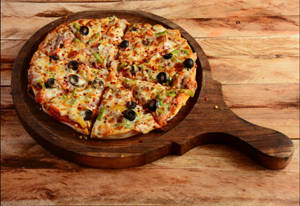 Veggie Delight Pizza 8 Slices